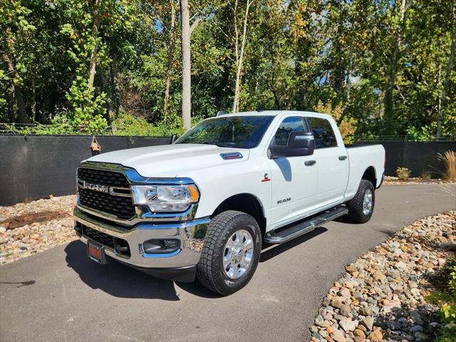 2024 RAM 2500 Big Horn Crew Cab 4x4 64 Box 2024 RAM 2500 Big Horn Crew Cab 4x4 64 Box