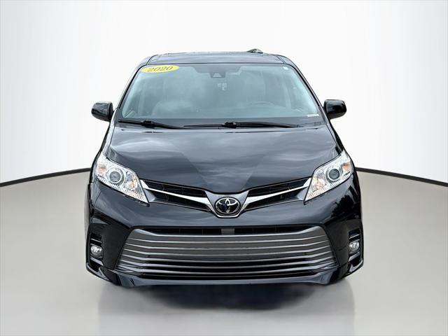 2020 Toyota Sienna XLE 2020 Toyota Sienna XLE