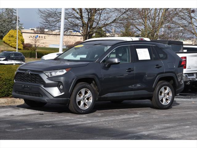 2020 Toyota RAV4 XLE