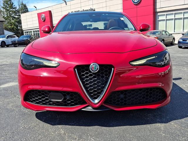 2019 Alfa Romeo Giulia Sport AWD 2019 Alfa Romeo Giulia Sport AWD