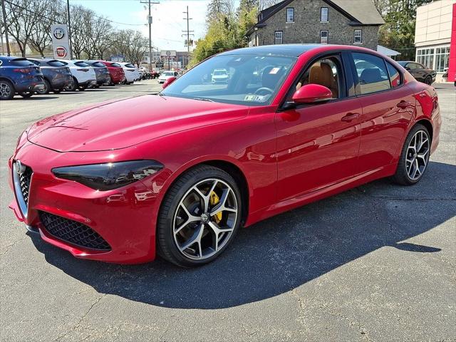 2019 Alfa Romeo Giulia Sport AWD 2019 Alfa Romeo Giulia Sport AWD