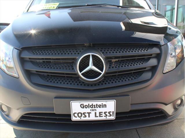 2020 Mercedes-Benz Metris Base