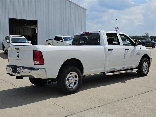2017 RAM 2500 Tradesman Crew Cab 4x2 8 Box