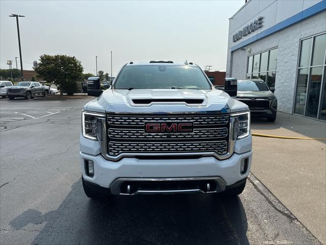 2022 GMC Sierra 2500HD 4WD Crew Cab Standard Bed Denali