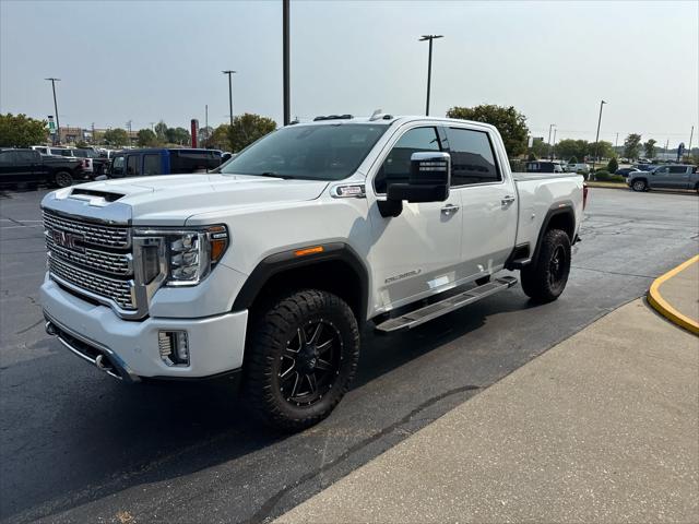2022 GMC Sierra 2500HD 4WD Crew Cab Standard Bed Denali