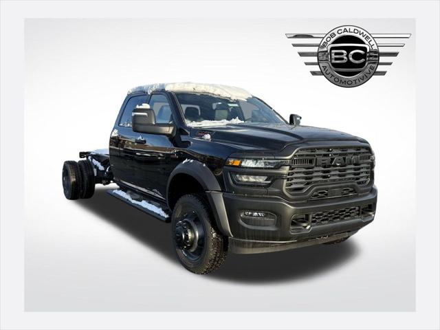 2026 RAM Ram 5500 Chassis Cab RAM 5500 TRADESMAN CHASSIS CREW CAB 4X4 84 CA