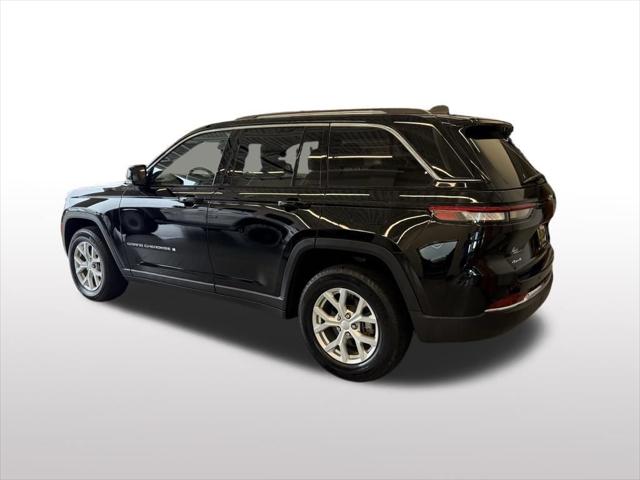 2023 Jeep Grand Cherokee Limited 4x4 2023 Jeep Grand Cherokee Limited 4x4
