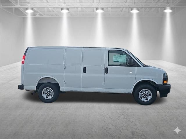 2025 GMC Savana Cargo RWD 3500 Regular Wheelbase Work Van
