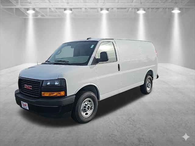 2025 GMC Savana Cargo RWD 3500 Regular Wheelbase Work Van