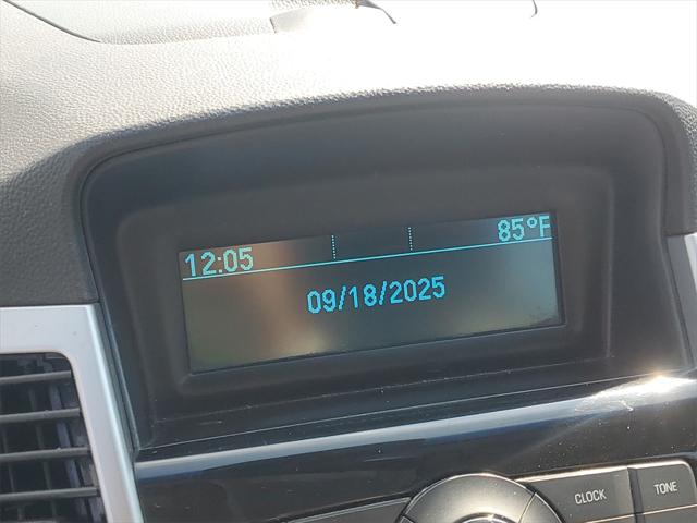 Used 2011 Chevrolet Cruze For Sale in Waterford Twp, MI