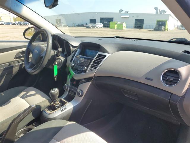 Used 2011 Chevrolet Cruze For Sale in Waterford Twp, MI