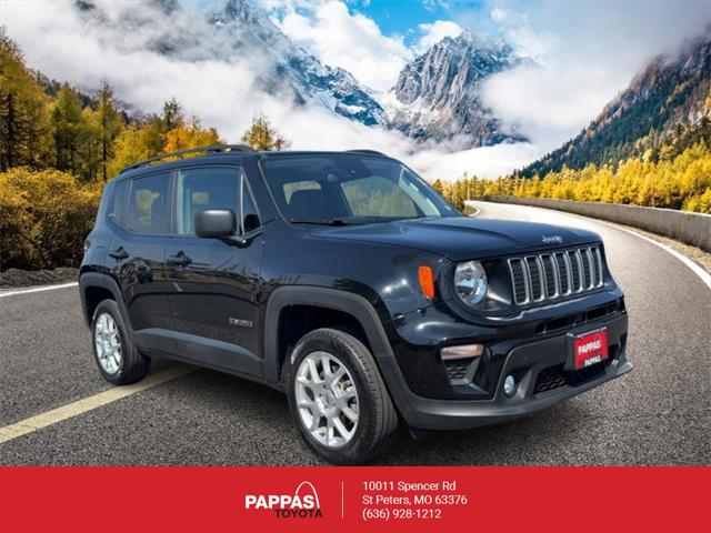 2023 Jeep Renegade Latitude's photo
