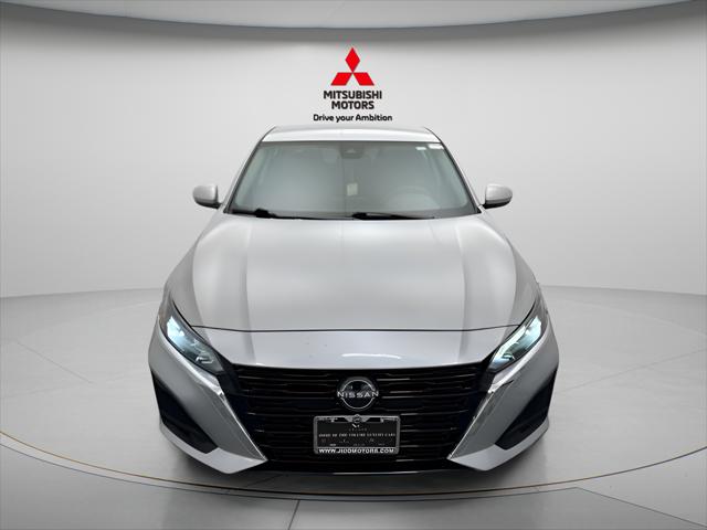 2023 Nissan Altima SV FWD