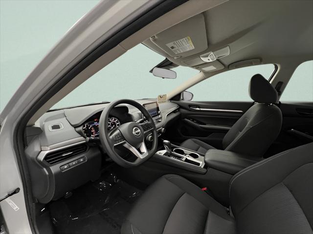 2023 Nissan Altima SV FWD