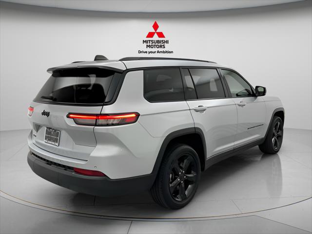2023 Jeep Grand Cherokee L Altitude 4x4
