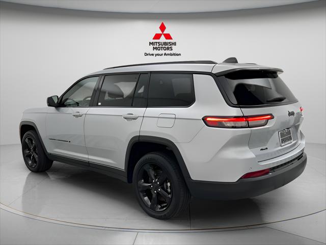 2023 Jeep Grand Cherokee L Altitude 4x4