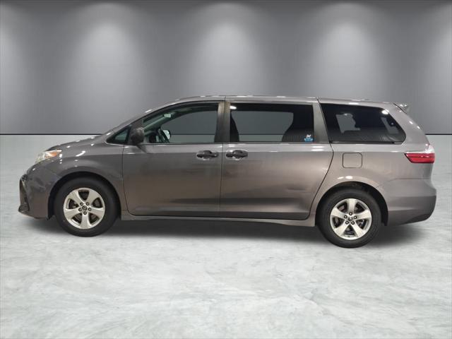 2019 Toyota Sienna L 7 Passenger