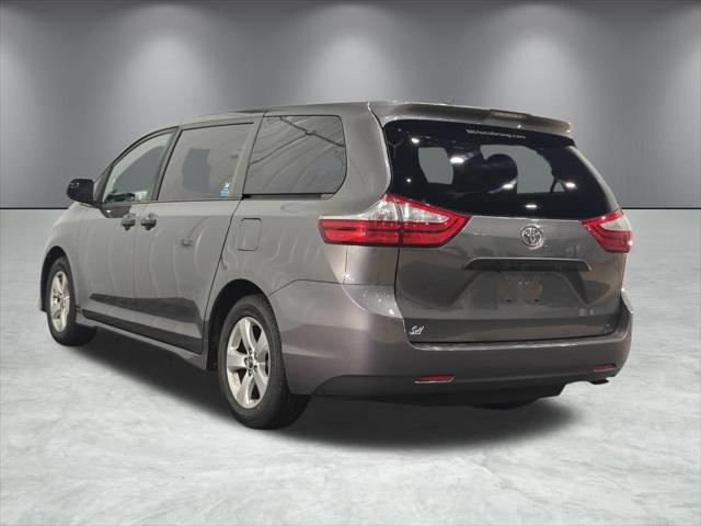 2019 Toyota Sienna L 7 Passenger