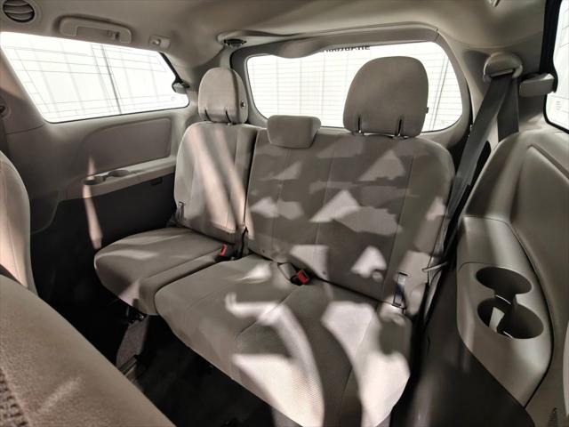 2019 Toyota Sienna L 7 Passenger