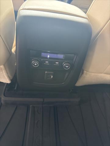 2022 Buick Enclave AWD Essence