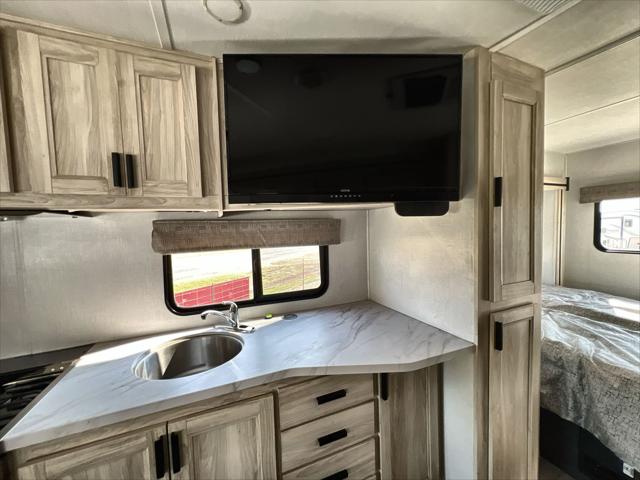 2024 Ford E-450 Cutaway 2550DSLE