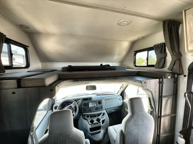 2024 Ford E-450 Cutaway 2550DSLE