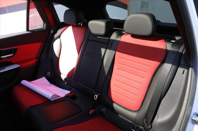 2024 Mercedes-Benz GLC SUV