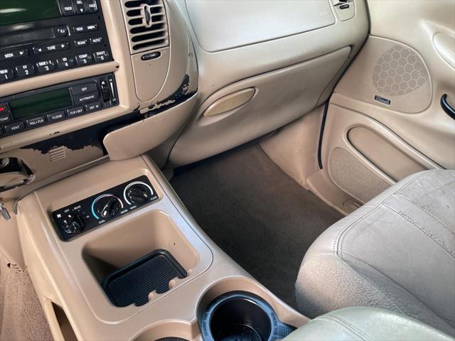 2001 Ford Expedition Eddie Bauer