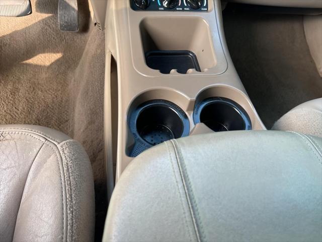 2001 Ford Expedition Eddie Bauer