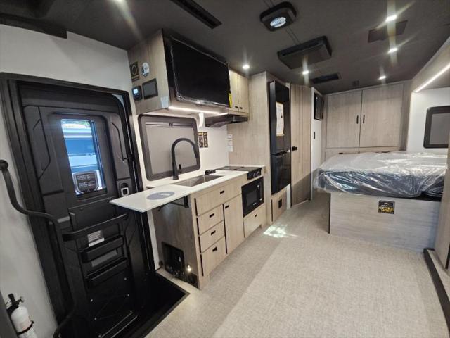 2026 Mercedes-Benz Sprinter 4500 Chassis Standard Roof 4-Cyl Diesel HO