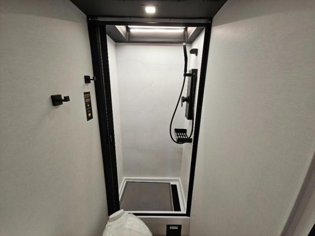 2026 Mercedes-Benz Sprinter 4500 Chassis Standard Roof 4-Cyl Diesel HO
