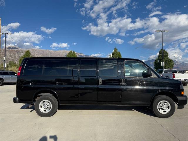 2023 Chevrolet Express Passenger RWD 3500 Extended Wheelbase LS