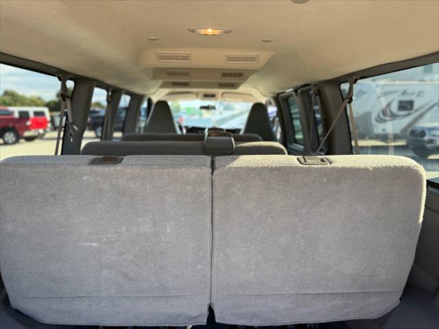 2023 Chevrolet Express Passenger RWD 3500 Extended Wheelbase LS