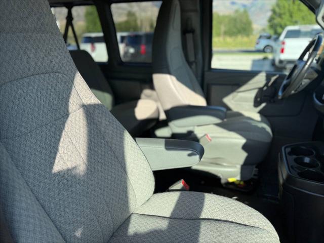 2023 Chevrolet Express Passenger RWD 3500 Extended Wheelbase LS