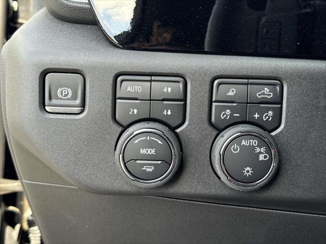 2025 Chevrolet Silverado 1500 4WD Crew Cab Standard Bed LT