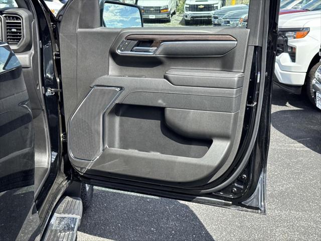 2025 Chevrolet Silverado 1500 4WD Crew Cab Standard Bed LT