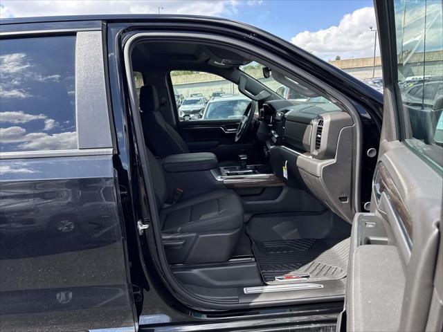 2025 Chevrolet Silverado 1500 4WD Crew Cab Standard Bed LT