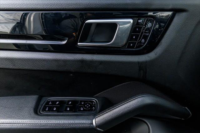 2021 Porsche Cayenne Base