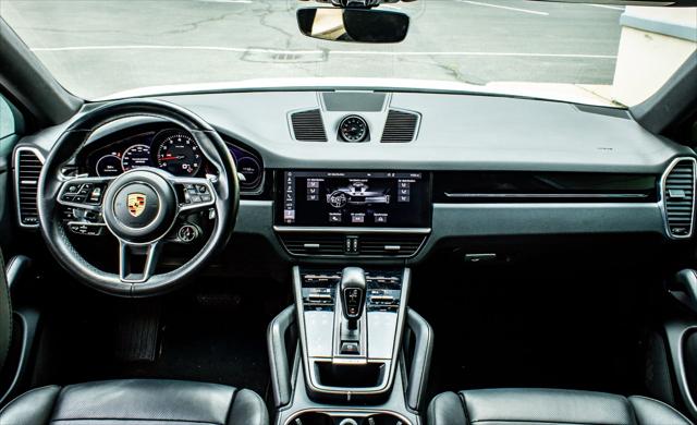 2021 Porsche Cayenne Base