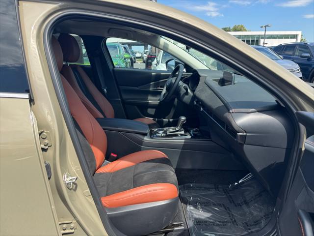 2025 Mazda CX-30 2.5 Carbon Turbo