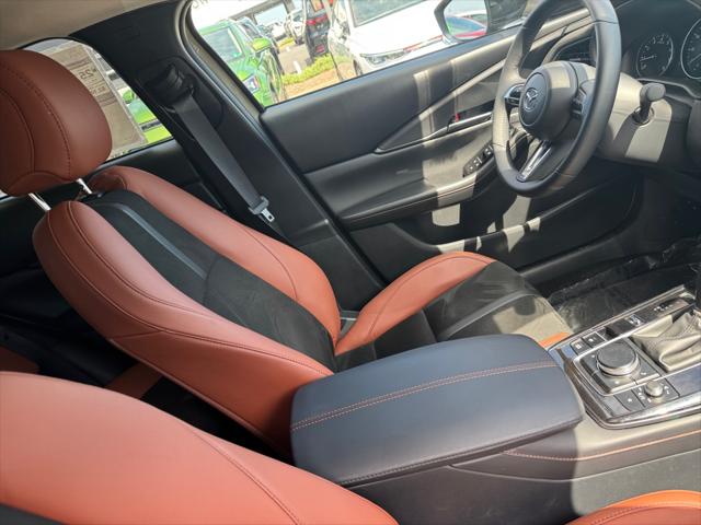 2025 Mazda CX-30 2.5 Carbon Turbo