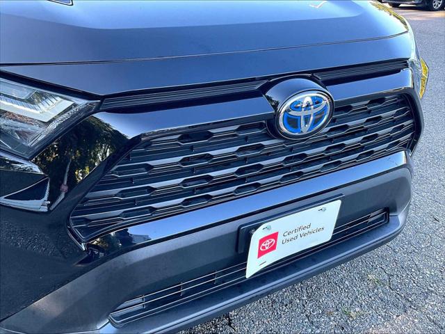 2024 Toyota RAV4 Hybrid LE