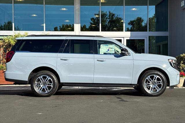 2025 Ford Expedition Active MAX