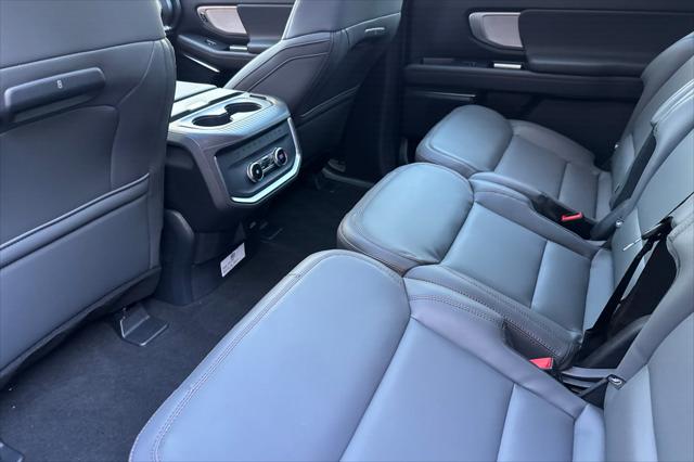 2025 Ford Expedition Active MAX