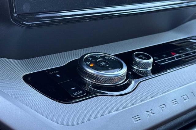 2025 Ford Expedition Active MAX