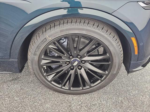 2026 Cadillac iQ V-Series w/1SV