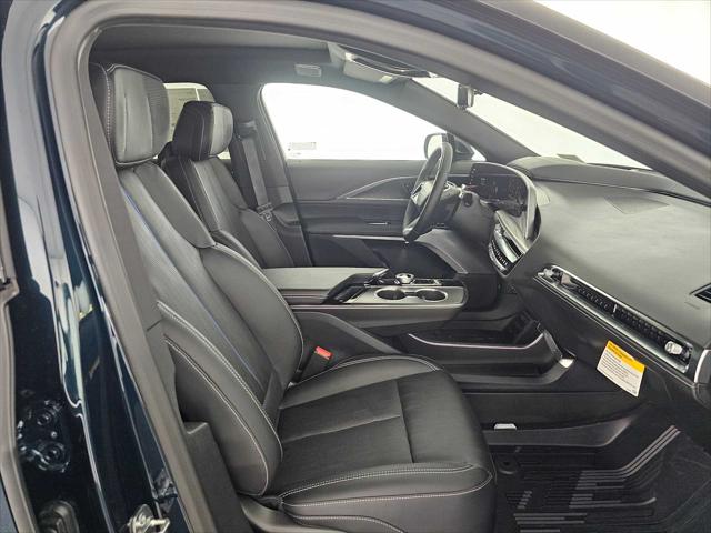 2026 Cadillac iQ V-Series w/1SV