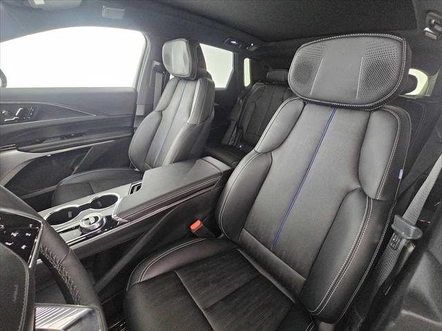 2026 Cadillac iQ V-Series w/1SV