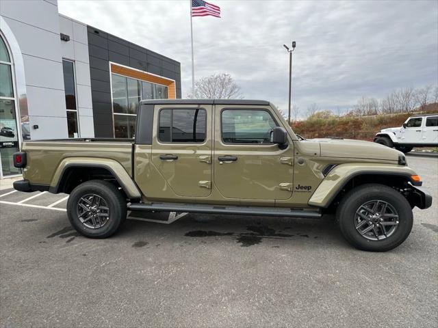 2025 Jeep Gladiator GLADIATOR SPORT S 4X4 2025 Jeep Gladiator GLADIATOR SPORT S 4X4