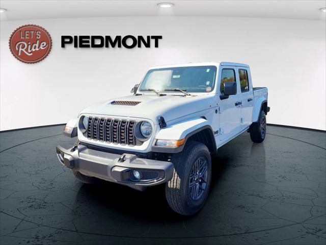 2025 Jeep Gladiator GLADIATOR SPORT S 4X4